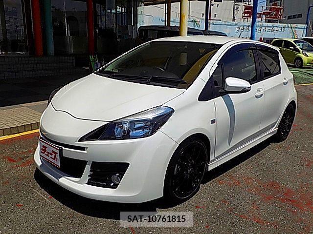 Toyota VITZ 2015-06 370152-0