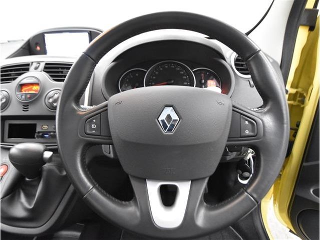 Renault KANGOO 2017-06 16084-14