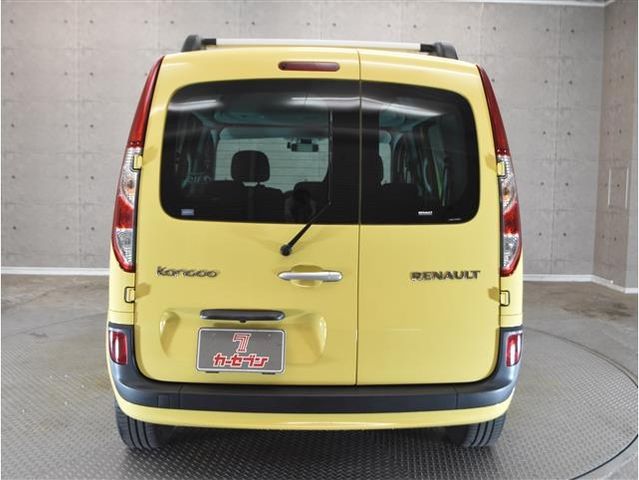 Renault KANGOO 2017-06 16084-11