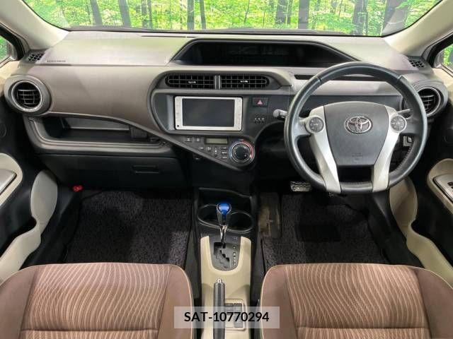 Toyota AQUA 2012-07 356234-1