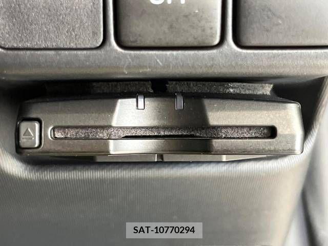 Toyota AQUA 2012-07 356234-7