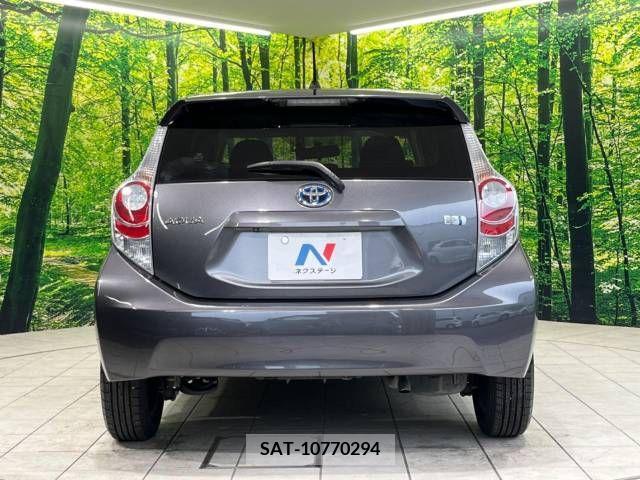 Toyota AQUA 2012-07 356234-15