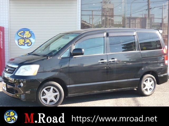 Toyota NOAH 2007-03 18281-0