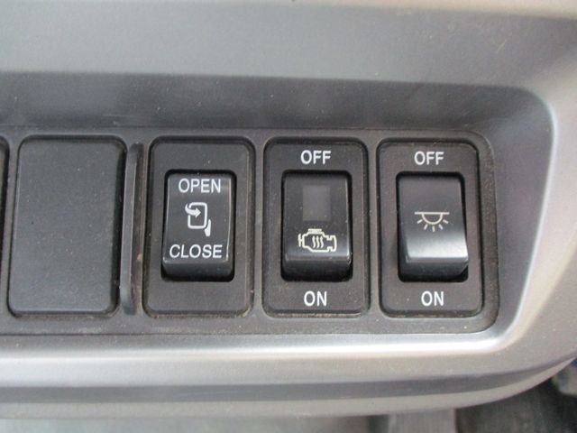 Nissan CONDOR 2018-01 3928-17