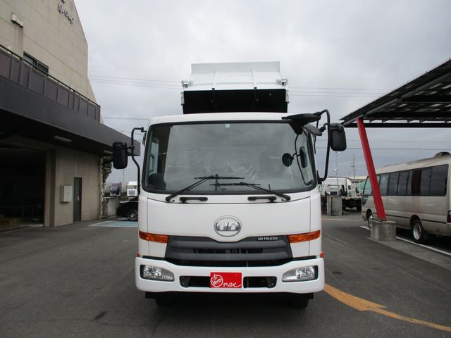 Nissan CONDOR 2018-01 3928-2