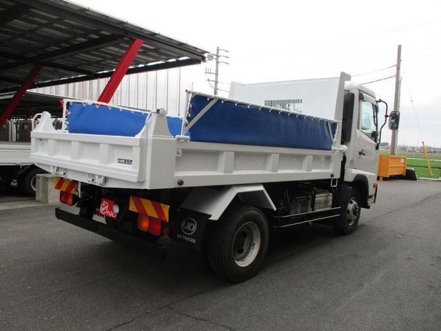 Nissan CONDOR 2018-01 3928-8