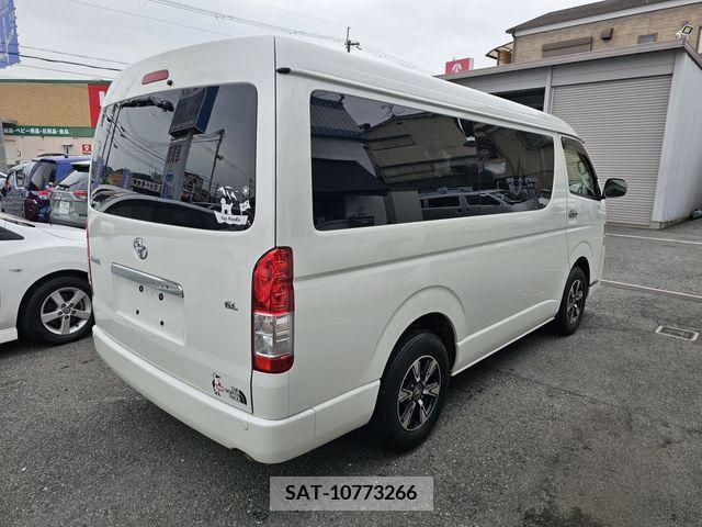 Toyota HIACE WAGON 2019-07 325289-2
