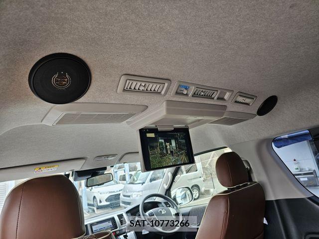 Toyota HIACE WAGON 2019-07 325289-8