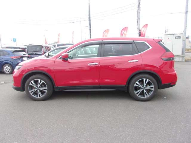 Nissan X-TRAIL 2018-12 192136-17