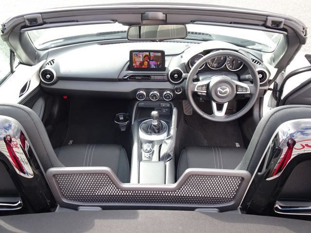 Mazda ROADSTER 2021-10 184514-10