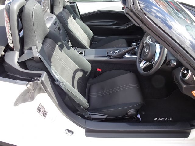 Mazda ROADSTER 2021-10 184514-12