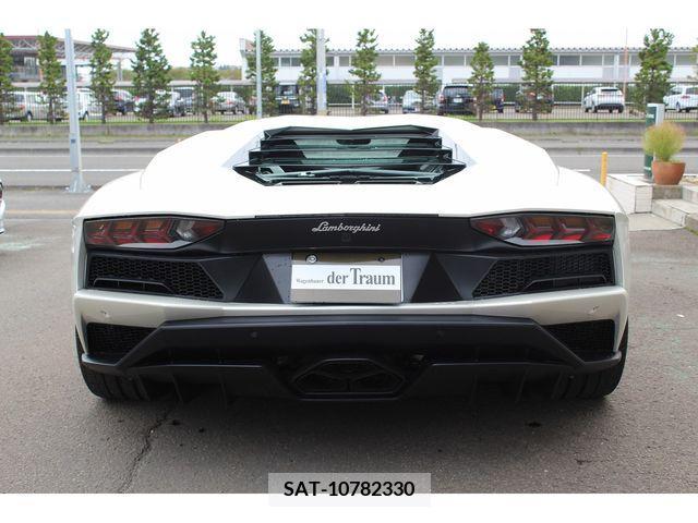 Lamborghini Aventador 2017-06 202307-7