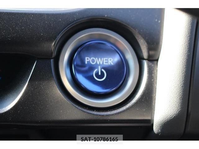 Lexus UX 2021-08 363083-4