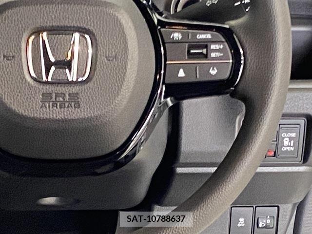 Honda N BOX CUSTOM 2023-11 392752-15