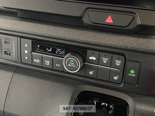 Honda N BOX CUSTOM 2023-11 392752-12