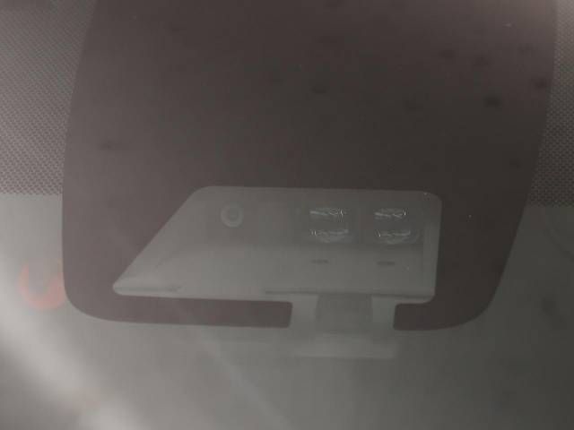 Toyota VOXY 2020-12 10230-5