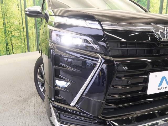 Toyota VOXY 2020-12 10230-14