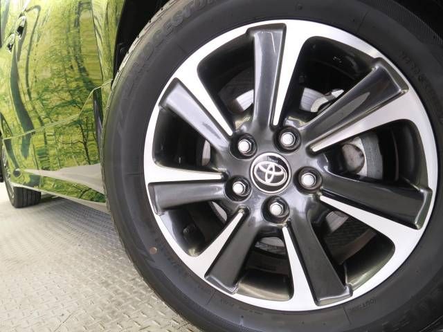 Toyota VOXY 2020-12 10230-15