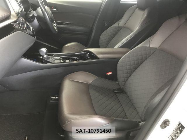 Toyota C-HR 2017-05 264178-13