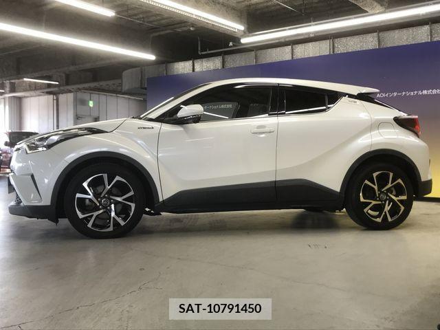 Toyota C-HR 2017-05 264178-4
