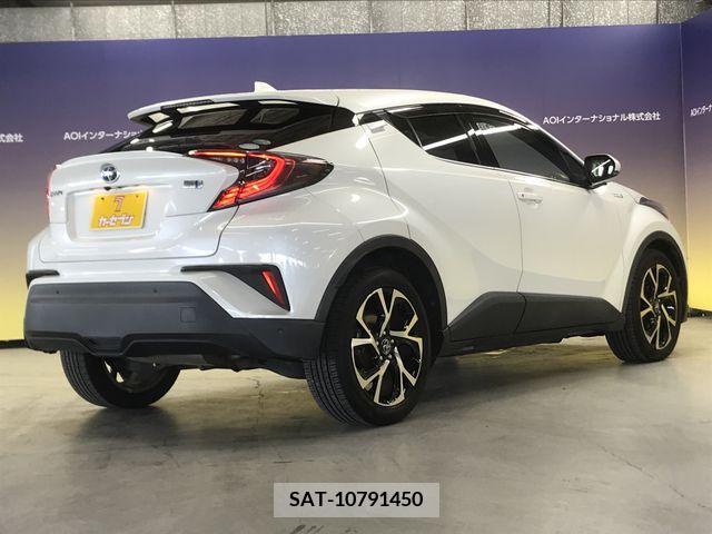 Toyota C-HR 2017-05 264178-8