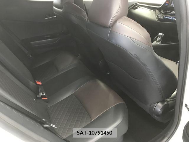 Toyota C-HR 2017-05 264178-16