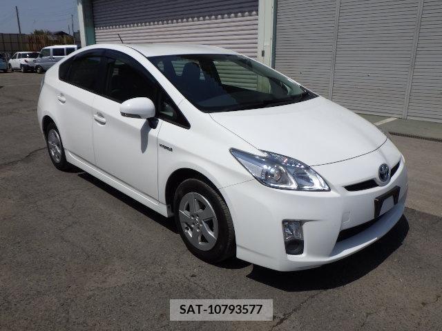 Toyota PRIUS 2011-06 240091-6