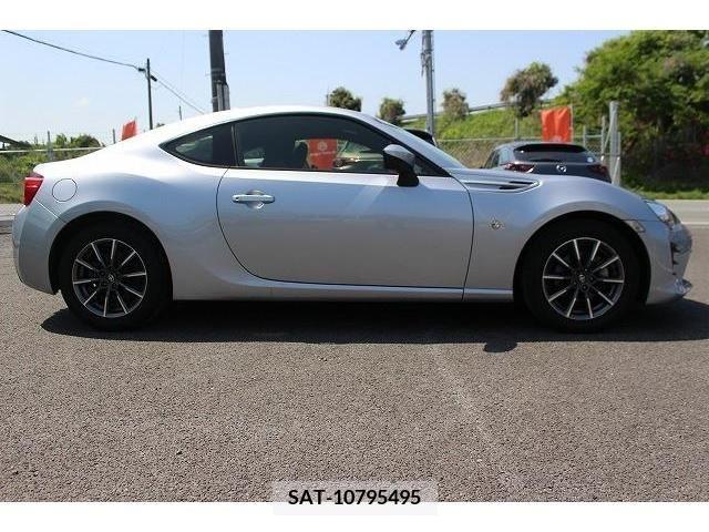 Toyota 86 2021-03 265554-7