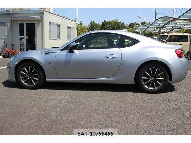 Toyota 86 2021-03 265554-9