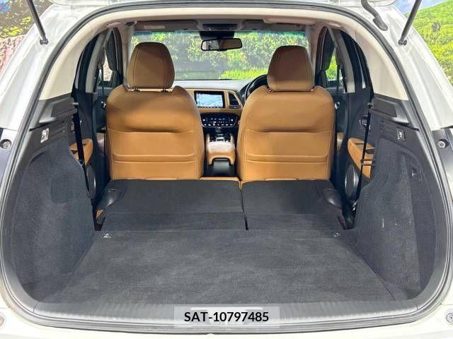 Honda VEZEL 2018-05 349586-10