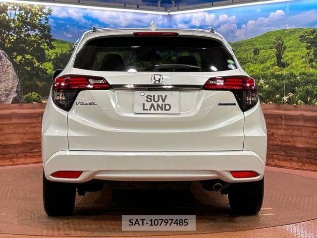 Honda VEZEL 2018-05 349586-15