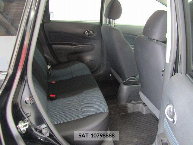 Nissan NOTE 2013-08 279960-3