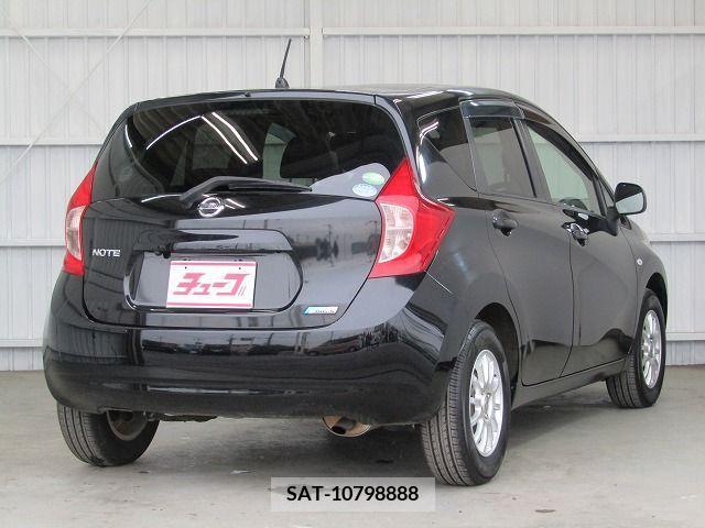 Nissan NOTE 2013-08 279960-2