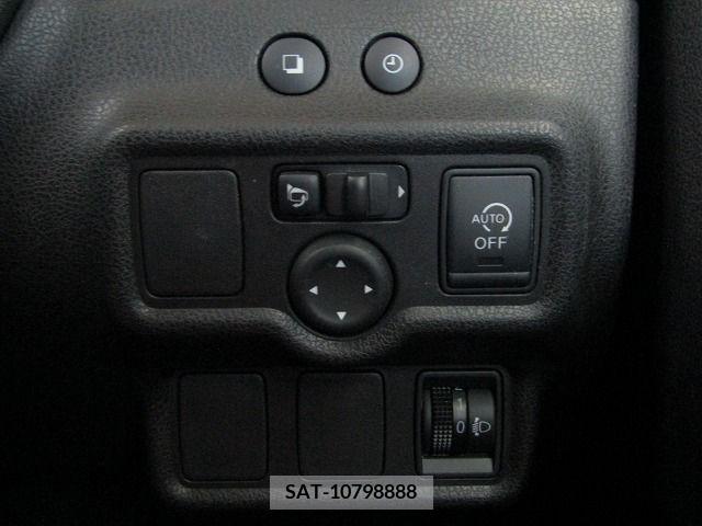 Nissan NOTE 2013-08 279960-16