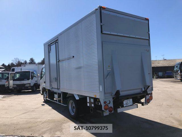Hino DUTRO 2005-09 218281-6