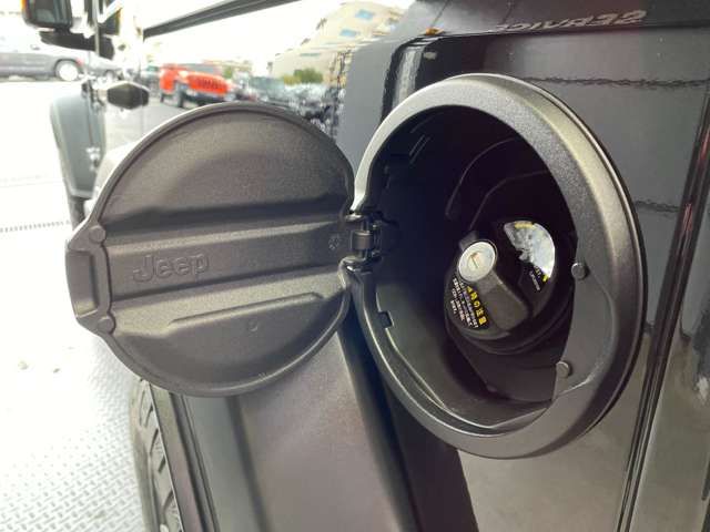 Jeep WRANGLER 2023-07 190651-17