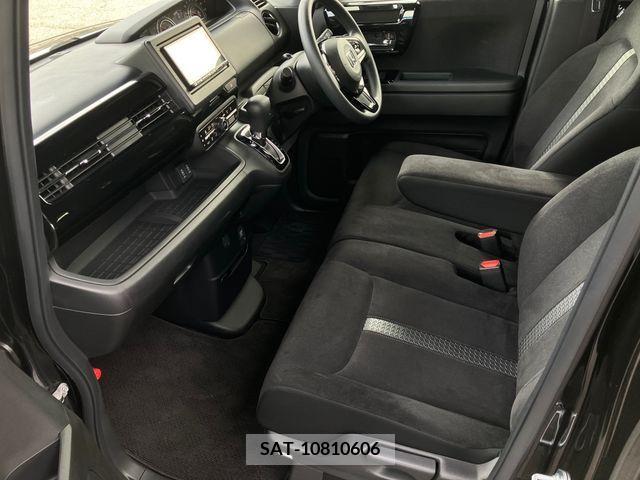 Honda N BOX CUSTOM 2022-04 330196-7