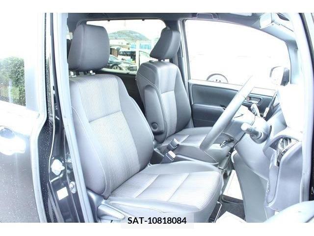 Toyota VOXY 2018-09 321592-13