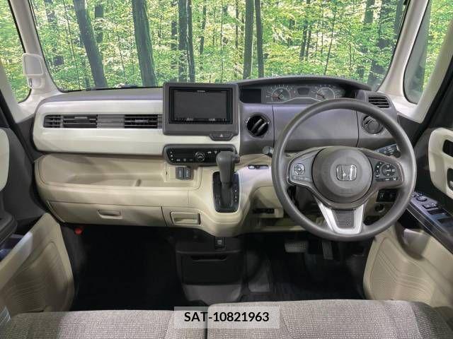 Honda N BOX 2018-07 373054-1