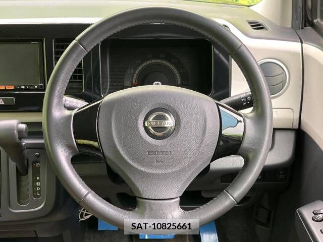 Nissan MOCO 2013-12 324589-11