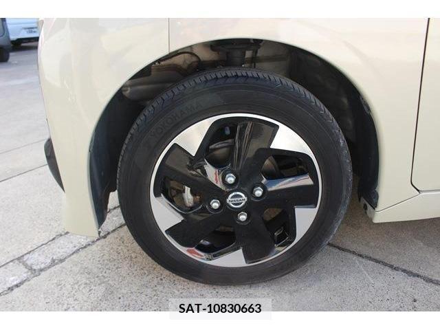 Nissan ROOX 2021-04 214998-9