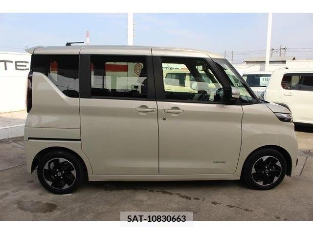 Nissan ROOX 2021-04 214998-6
