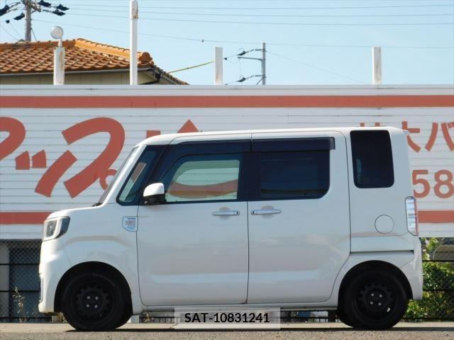 Daihatsu WAKE 2015-09 290086-5