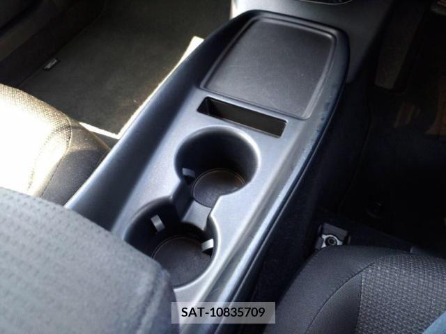 Toyota PRIUS 2021-02 322469-18