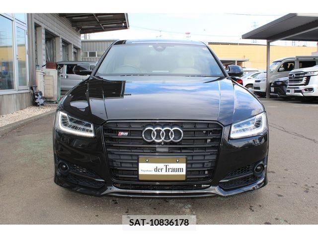 Audi S8 2017-03 202800-1