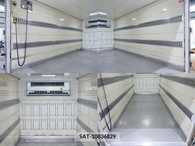 Mitsubishi CANTER 2016-01 294431-9