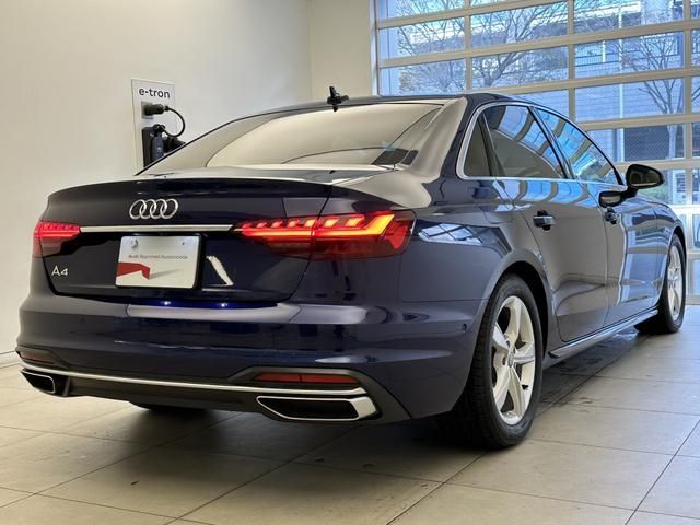 Audi A4 2021-03 14708-1