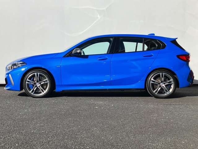 Bmw 1 SERIES 2022-11 180810-7