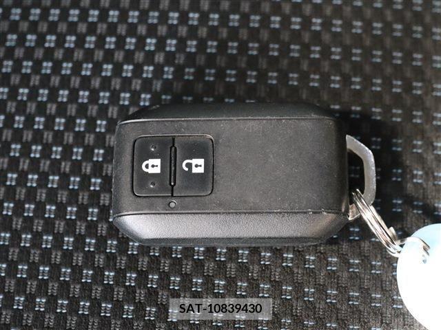 Suzuki IGNIS 2023-01 221263-21