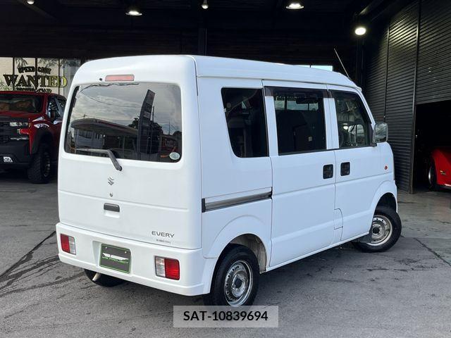 Suzuki EVERY 2007-09 202402-4